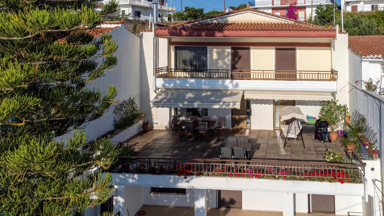 Вилла 5 Meters From The Beach Храни Экстерьер фото
