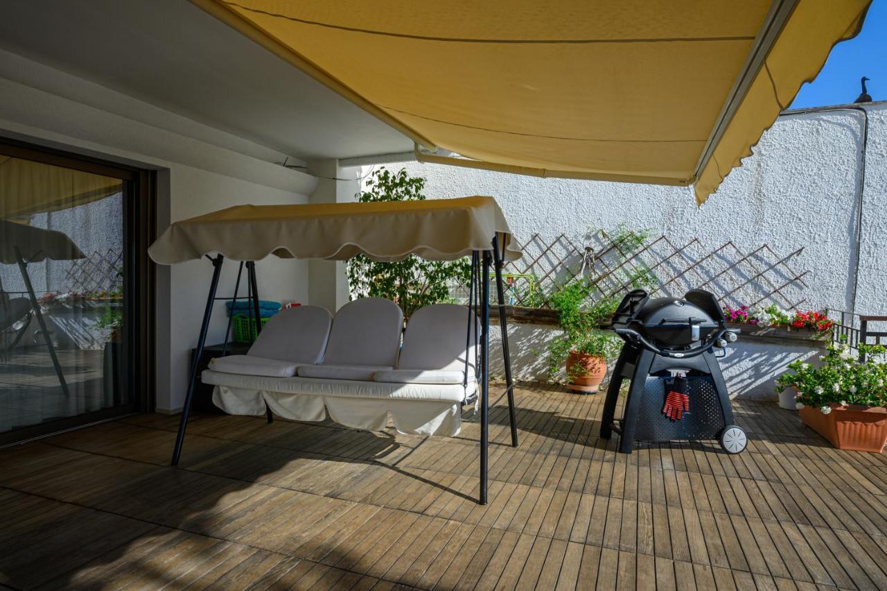 Вилла 5 Meters From The Beach Храни Экстерьер фото