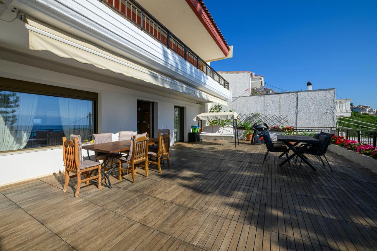 Вилла 5 Meters From The Beach Храни Экстерьер фото